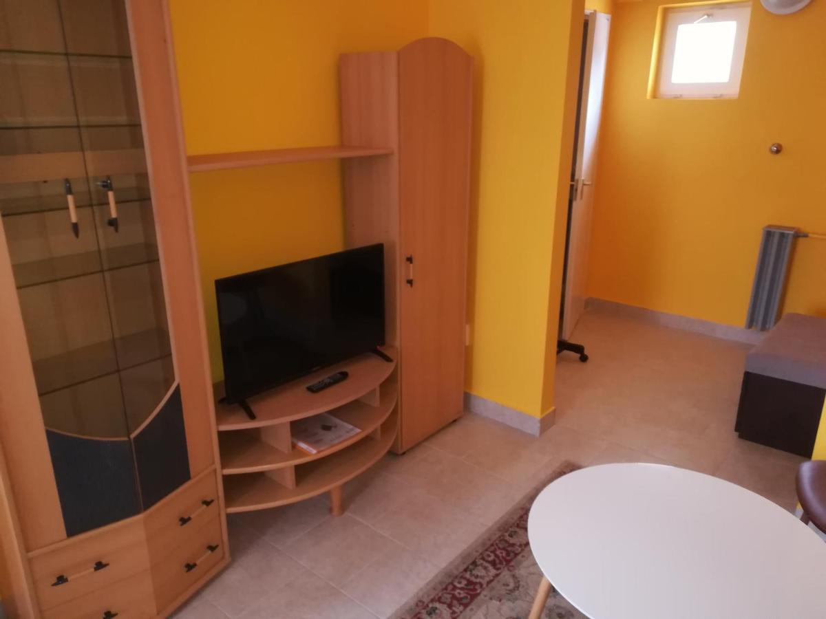 Tarr Apartmanok, Tímea Haus Keszthely Exterior foto