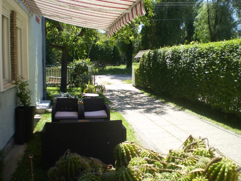Tarr Apartmanok, Tímea Haus Keszthely Exterior foto